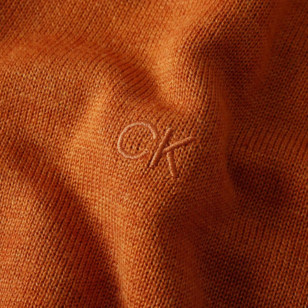 Calvin Klein Suéter para Hombre Cuello en V Algodón Suave 2026