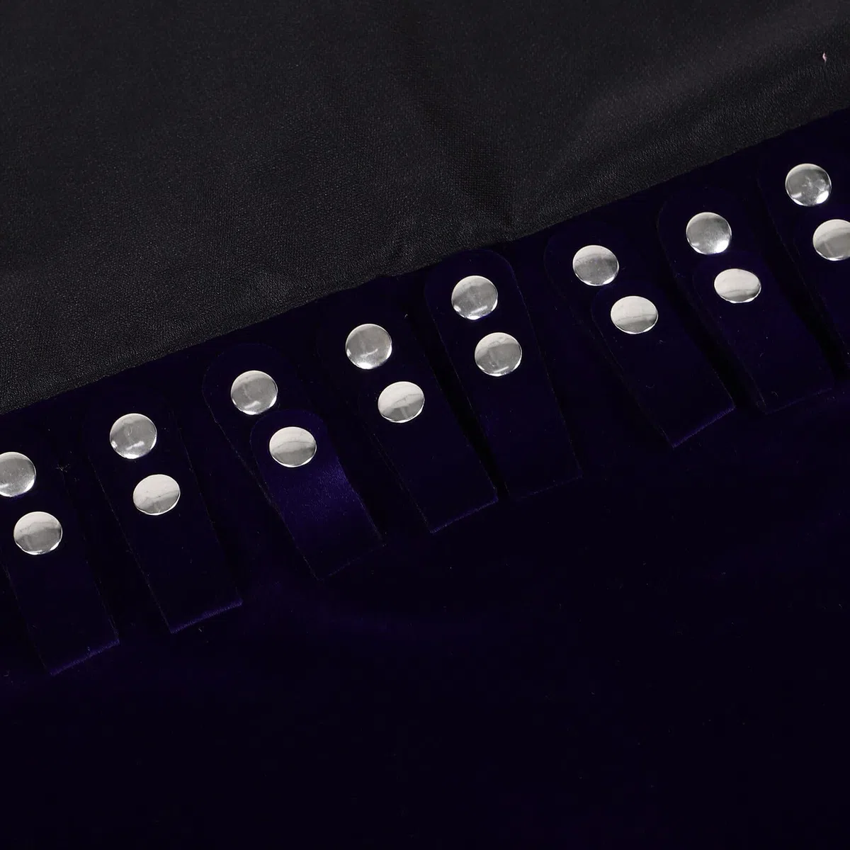 Toyvian Estuche Portátil de Terciopelo Azul Oscuro para Joyas, Organizador Rollo para Collares y Anillos Bolsa Enrollable Compacta para Viajes y Uso Diario