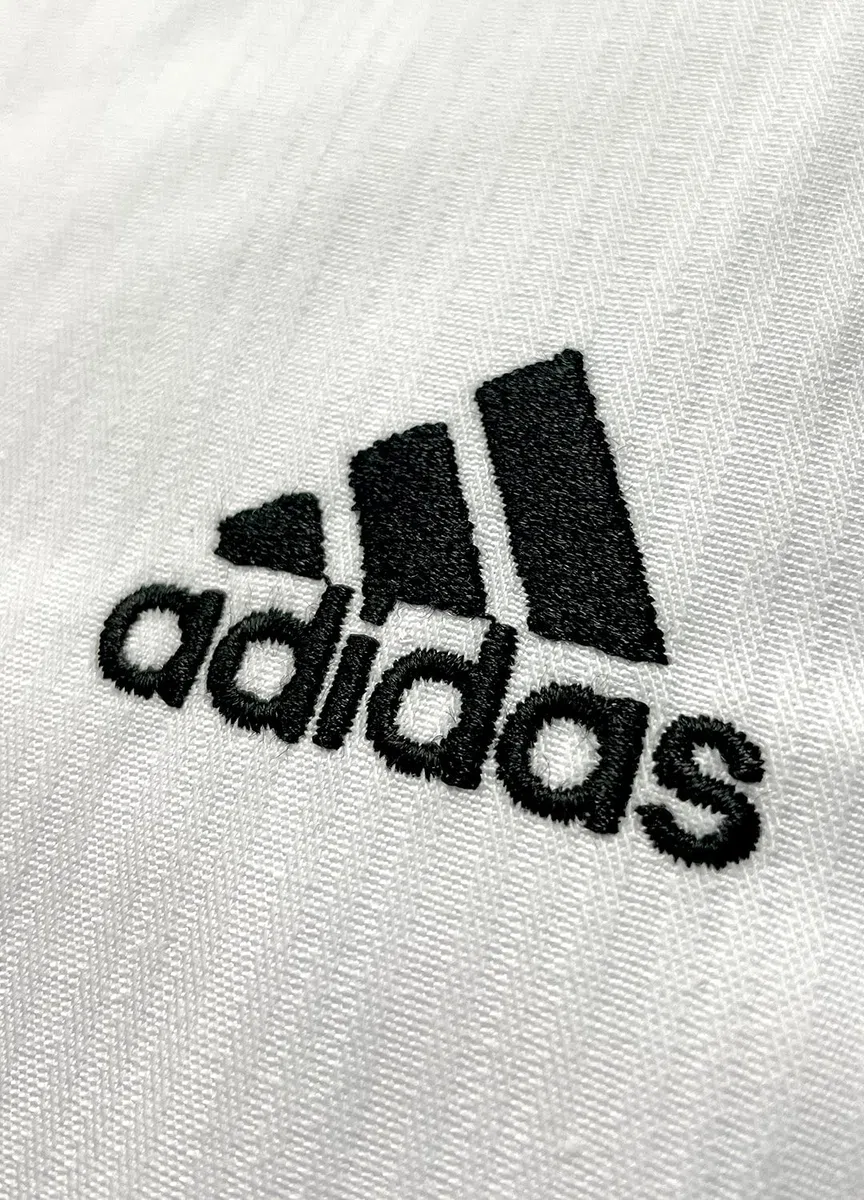 adidas Adi Start II Black V-Neck Black Belt Taekwondo Dobok Uniform - 170